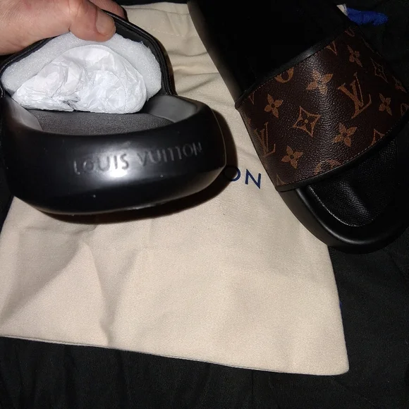 Louis Vuitton Monogram Waterfront Slides Mule Mens 11 New Comes With Dust Bag - Picture 5 of 15
